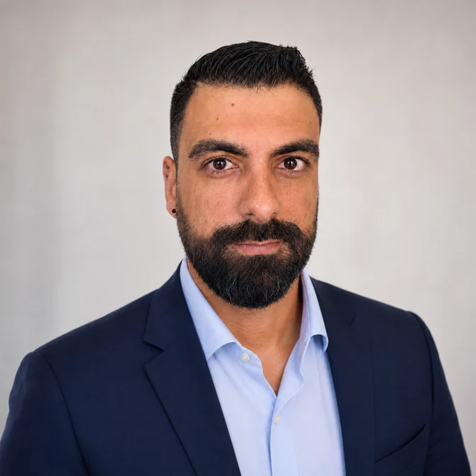 Portrait von Sérgio Santos, Gründer von Santos Security Advisory